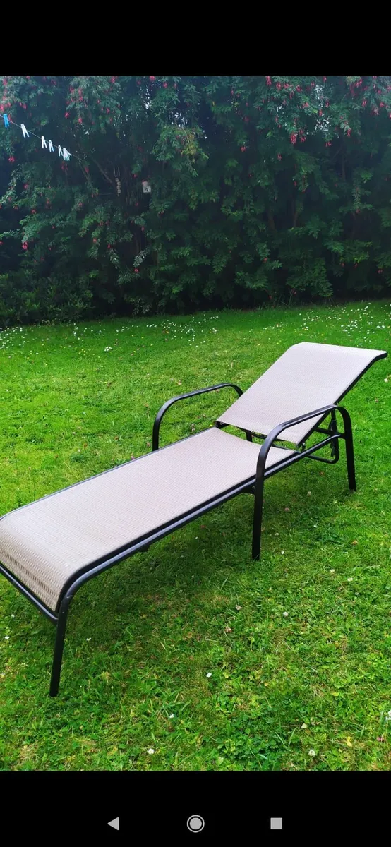 Sunbed - Image 1