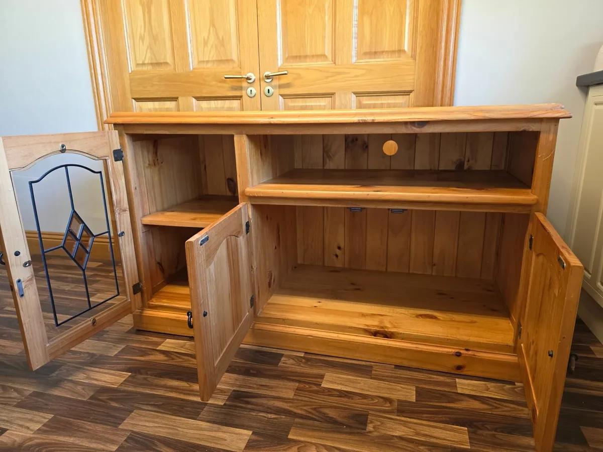 Oak sideboard - Image 3