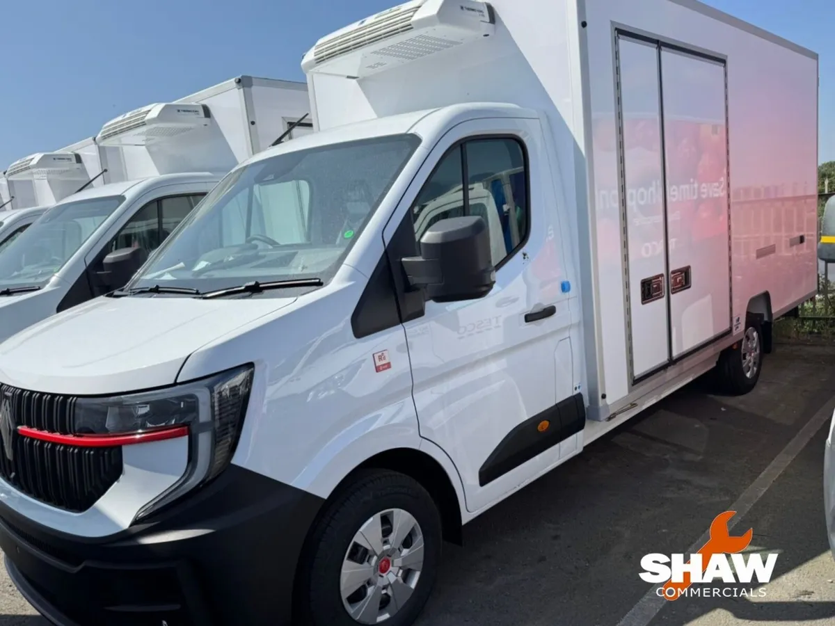 New Renault Master Fridge Body - Image 1
