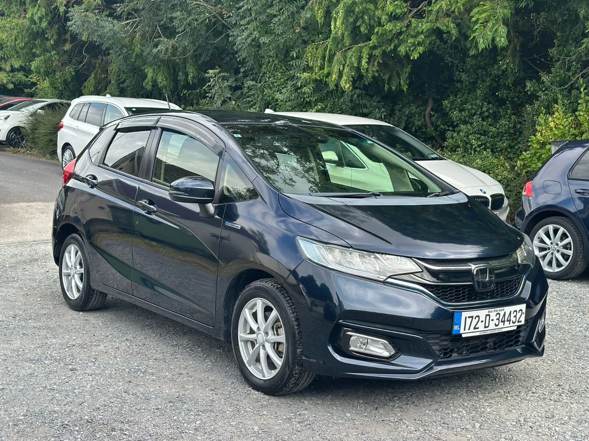 HONDA FIT 2017 TOP SPECS AUTOMATIC🔥 - Image 4
