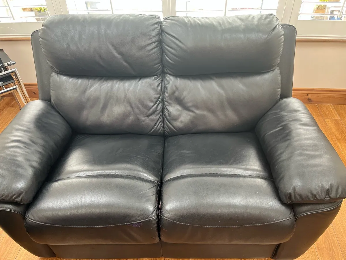 Black leather 3 seater and 2 seater couch - Image 2