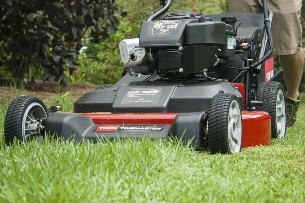 TORO Timemaster 30” Lawnmower - Image 3
