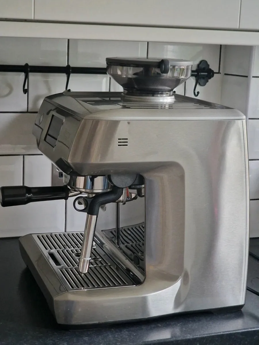 SAGE Oracle Touch Coffee Machine (SES990) - Image 4
