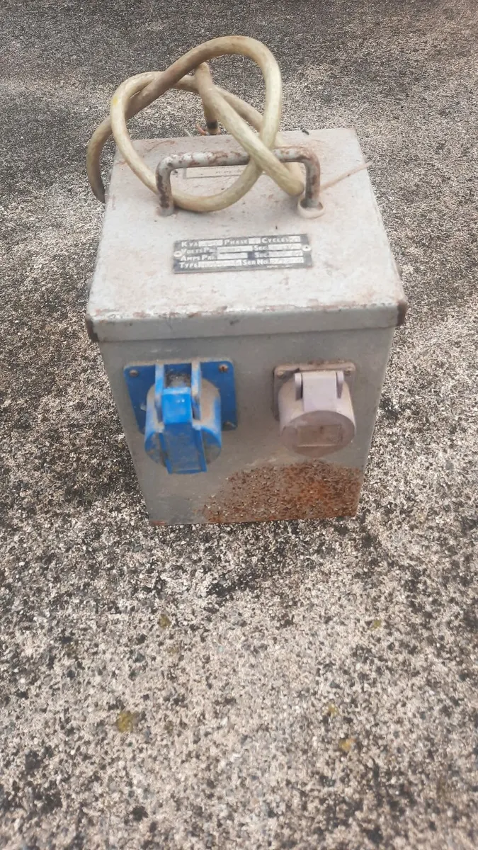 Three phase transformer-- good condition - Image 2