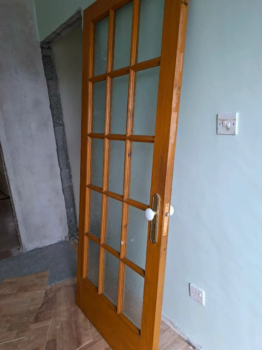Door - Image 2