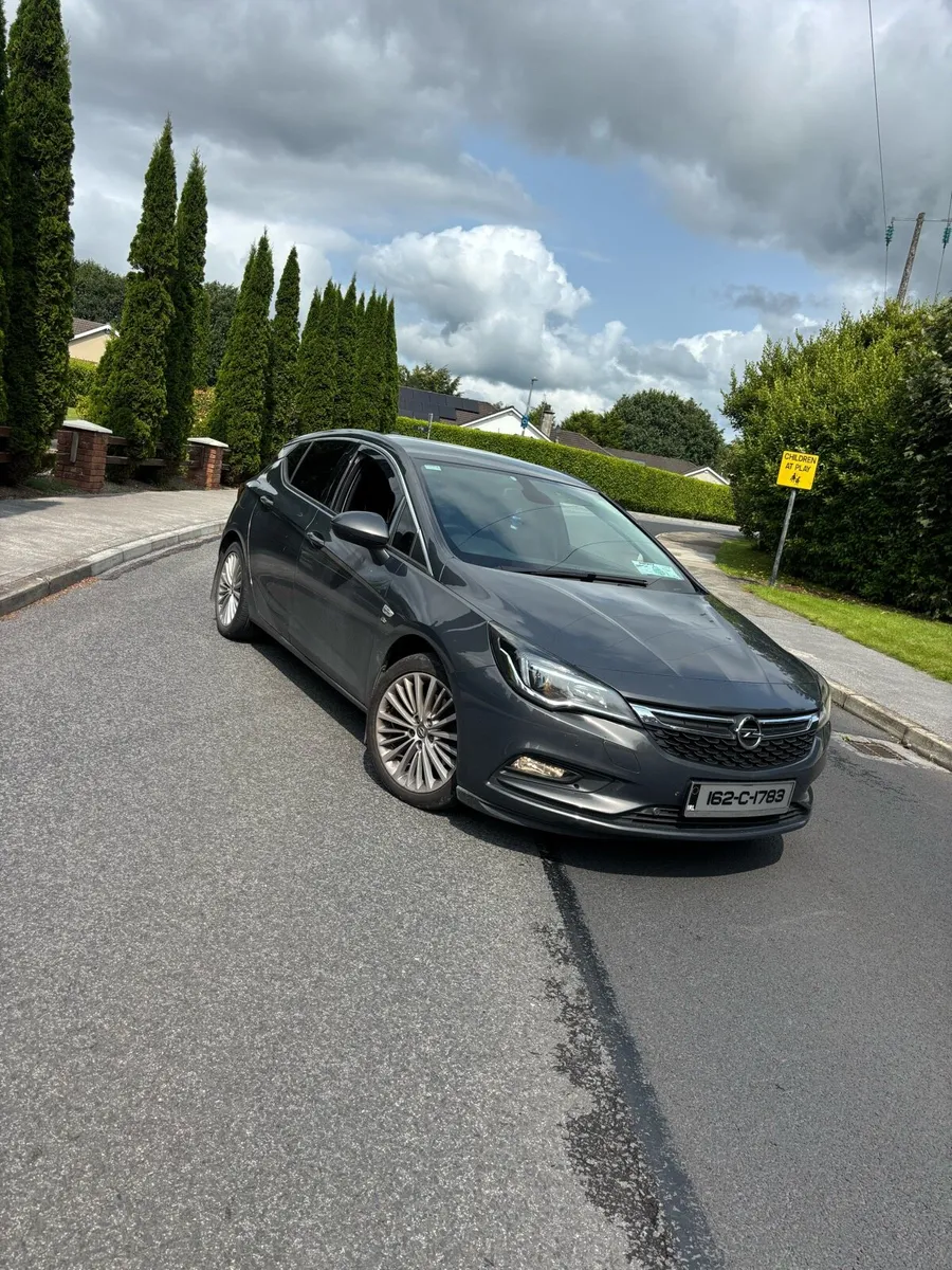 Opel Astra - Image 1