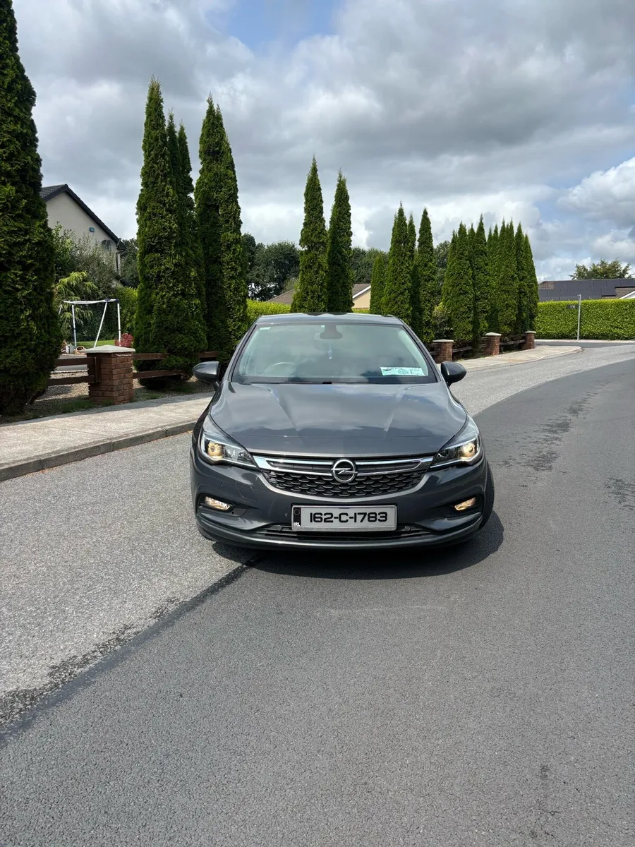 Opel Astra - Image 2
