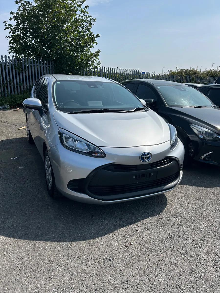 Toyota Aqua New shape - Image 2