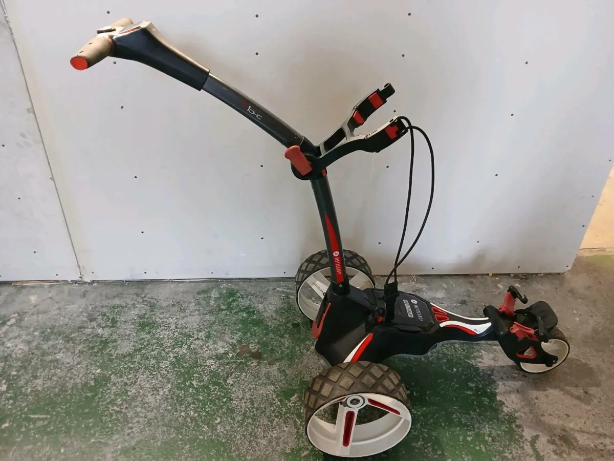 Motocaddy 2019 M3 - Image 2