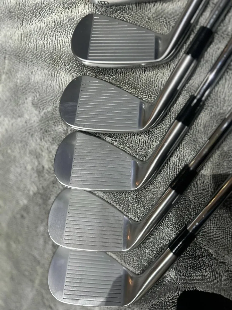 Taylormade P.7CB Irons 4-PW + AW Stiff Flex - Image 4