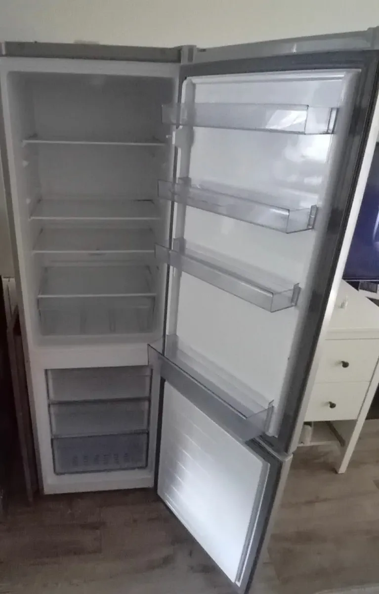 Fridge/freezer - Image 1