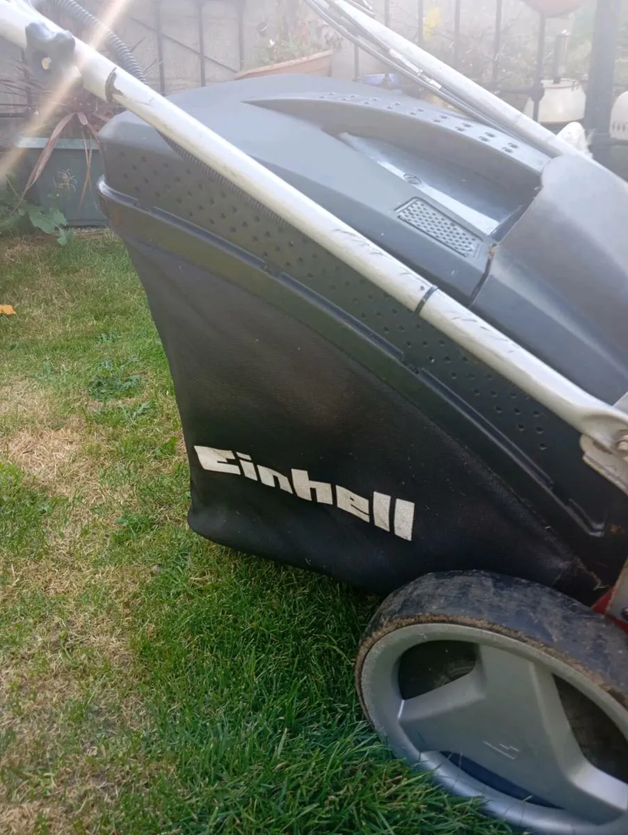 Einhell self-drive lawnmower - Image 4