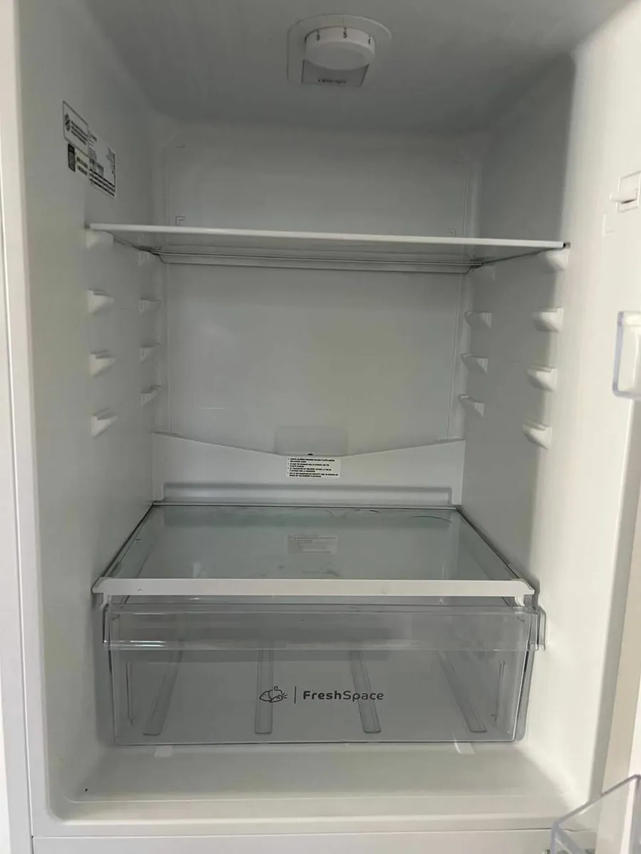 Indesit Fridge Freezer - Immaculate Condition - Un - Image 1