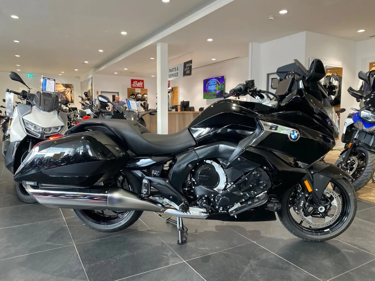 2025 BMW K1600B LE with Comfort Package - Image 1