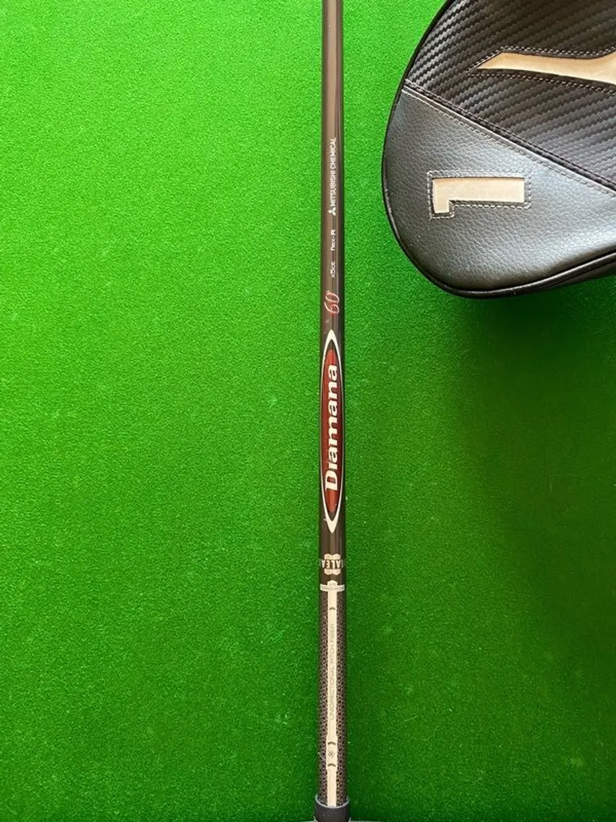 Golf club - Image 4