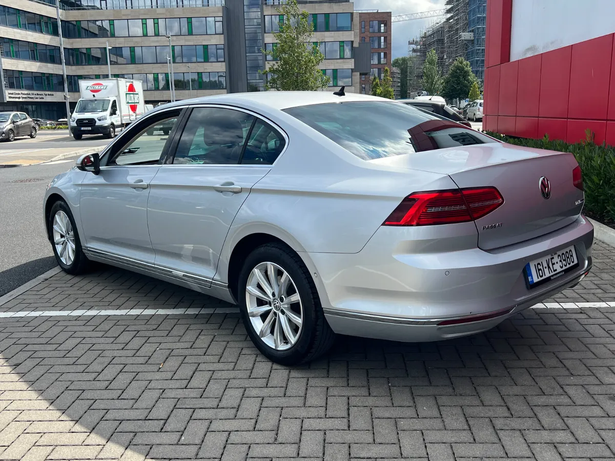 Volkswagen Passat Highline Digital Clocks - Image 4