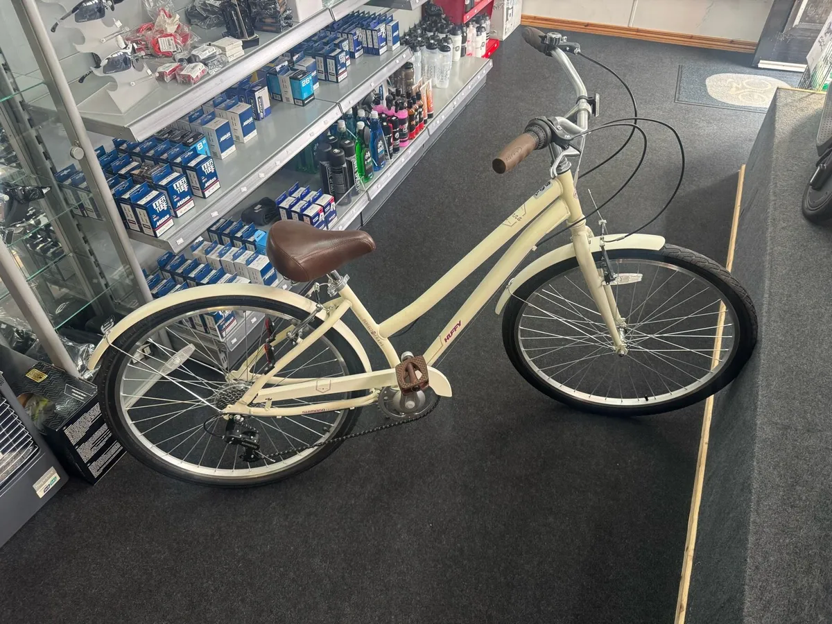 Reduced Ex Display Huffy Ladies Bike - Image 1