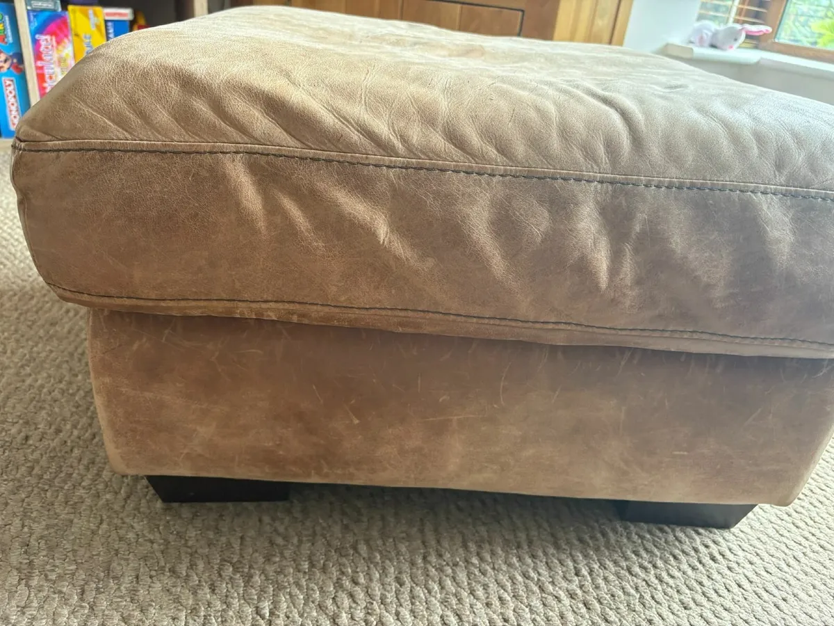 3-Seater Leather Sofa with Matching Footstool - Image 3
