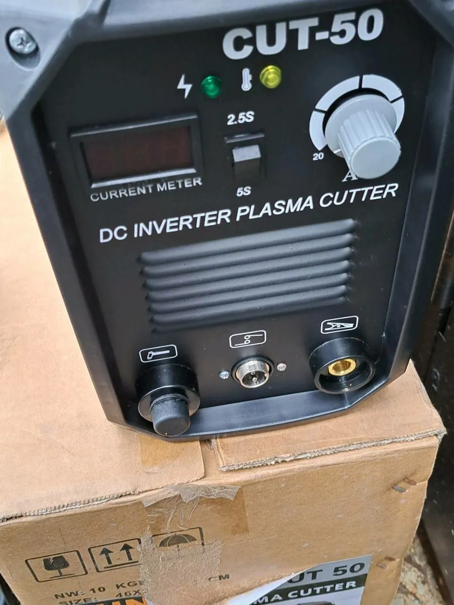 Plasma cutter 230v - Image 2
