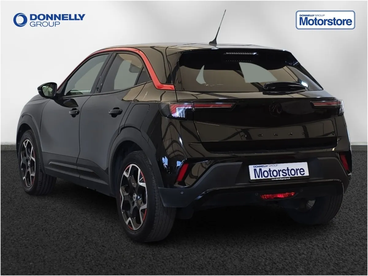 Vauxhall Mokka Electric Hatchback SRi Nav Premium - Image 2