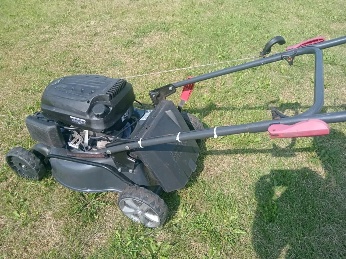 Lawnmowers - Image 3