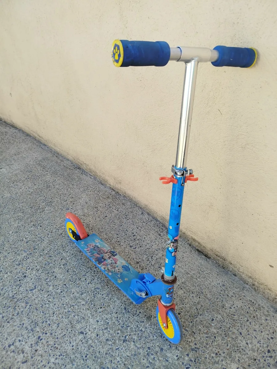 Paw Patrol Scooter - Image 1