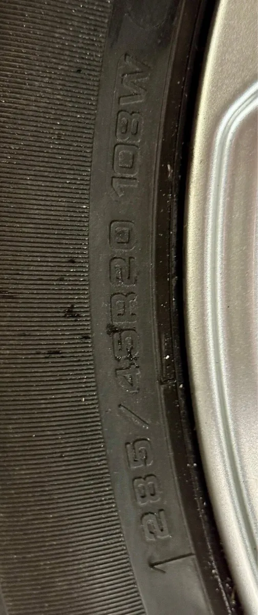 Audi Q7 Original 20” Alloy Wheel and Tyres - Image 2