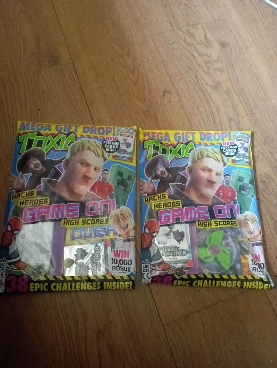 TOXIC MAGAZINE'S WITH TOY'S AND POKÉMON  CARDS. - Image 1