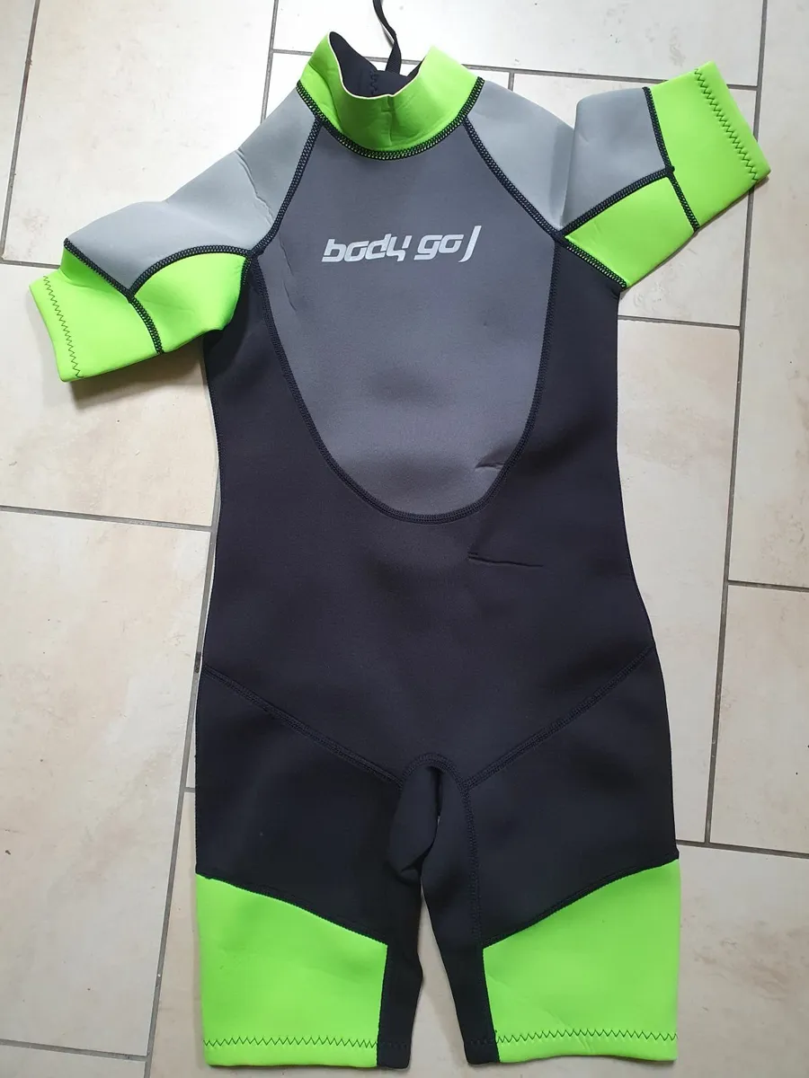 Wetsuit age 10 short - Image 1