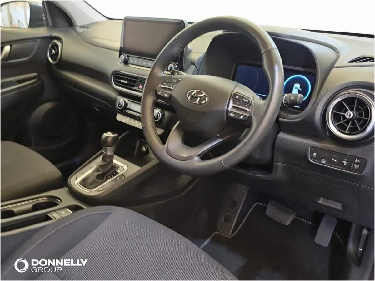 Hyundai Kona Hatchback Premium - Image 4