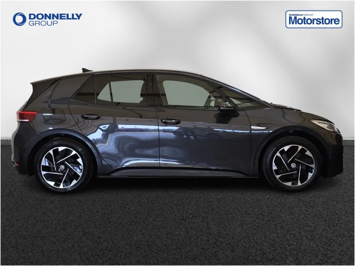 Volkswagen Id.3 Hatchback Family Pro - Image 3