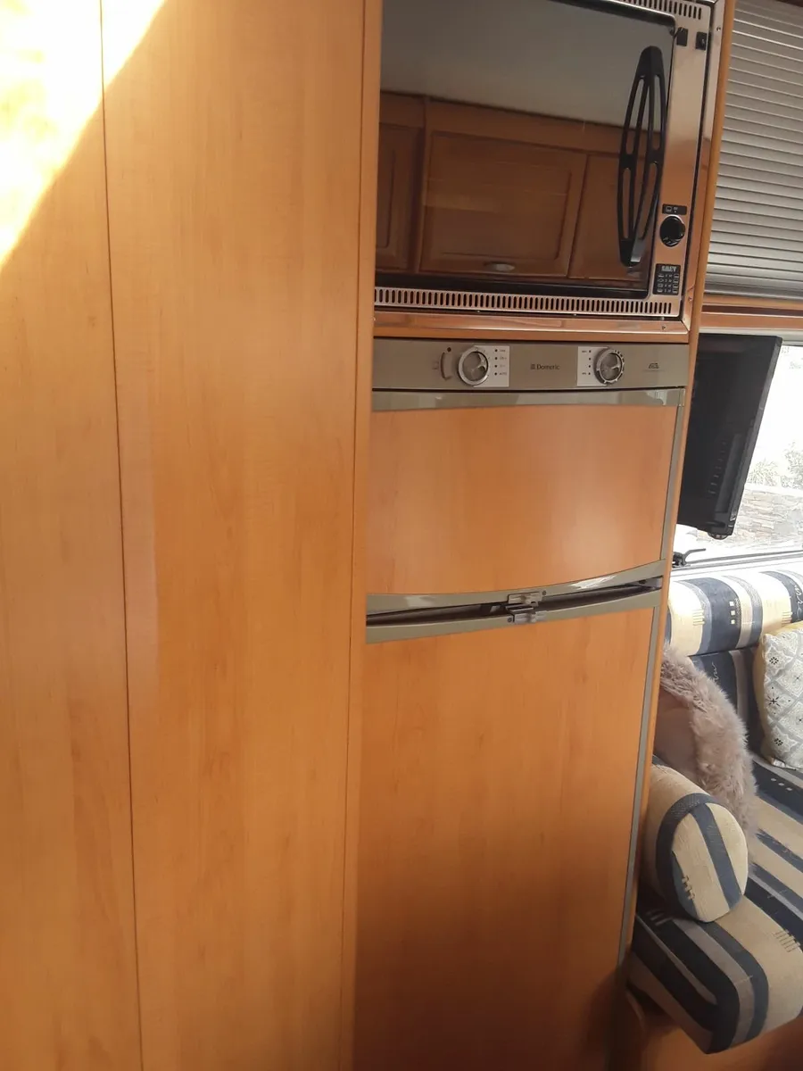 Motorhome - Image 3