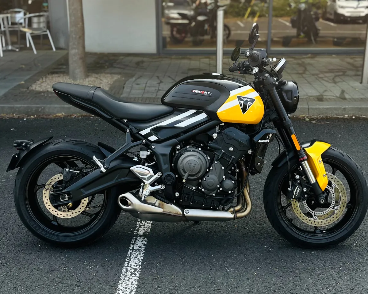 TRIUMPH TRIDENT 660 - Image 1