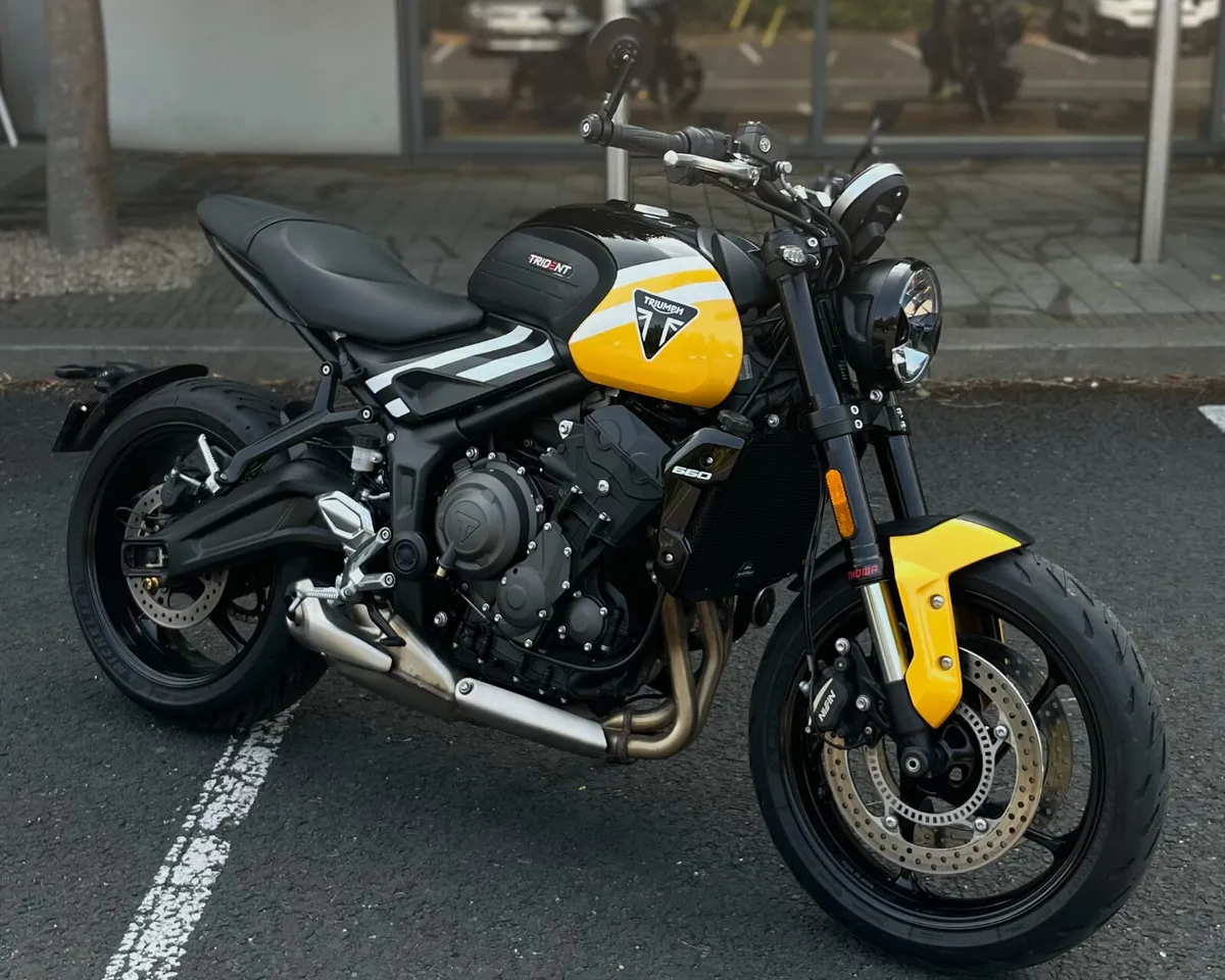 TRIUMPH TRIDENT 660 - Image 2