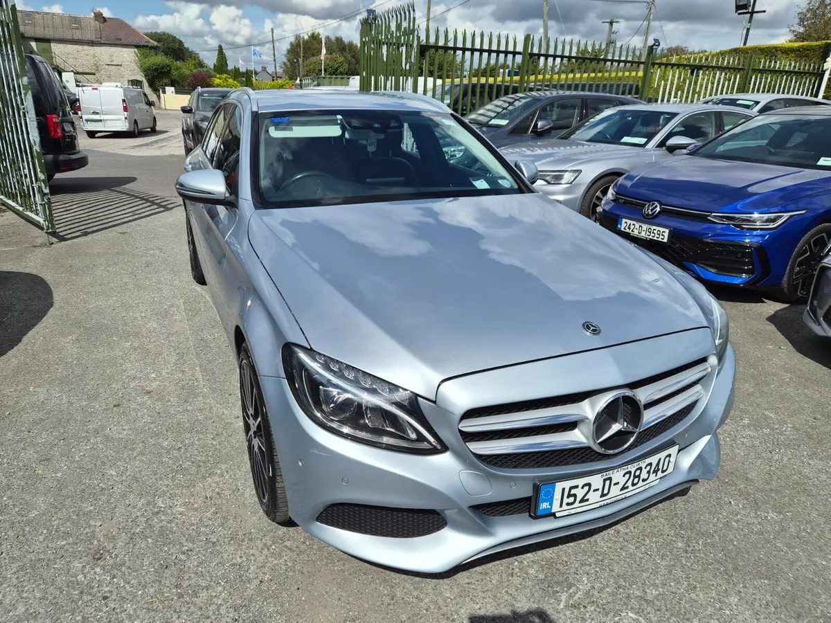 Mercedes-Benz C-Class 2015 C300h AMG PREMIUM TOUR - Image 3