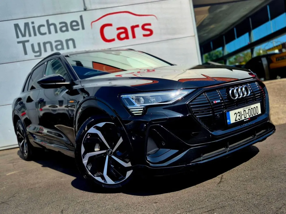 2023 Audi e-tron 55 Quattro Black Edition 408bhp - Image 4