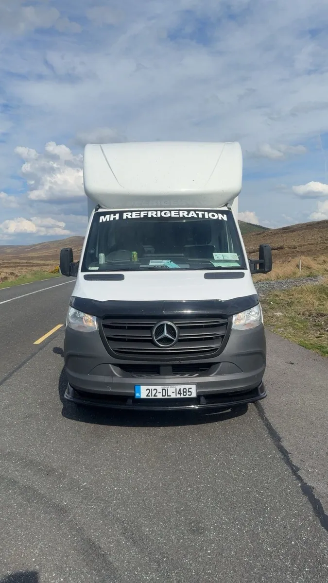 Mercedes Luton Body - Image 1