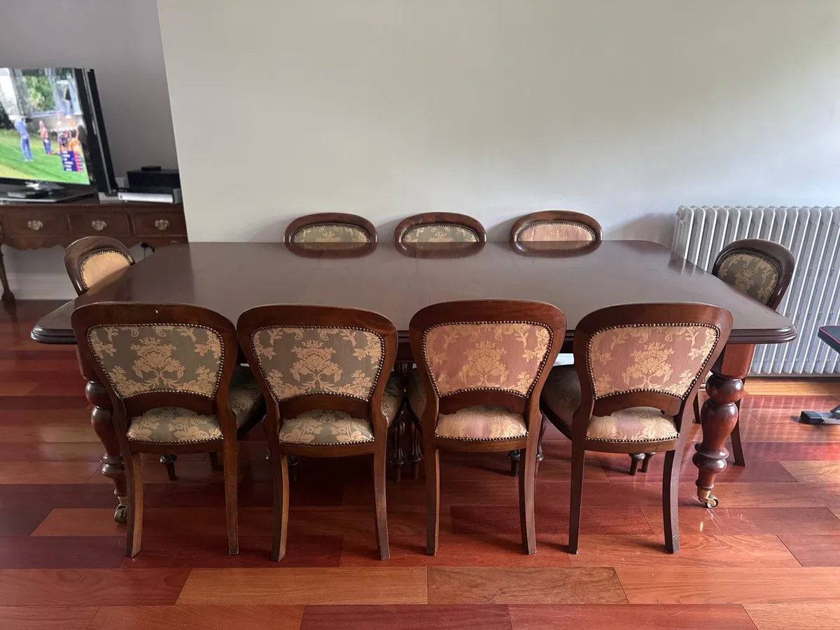 Victorian-Style Dining Set – Seats 10 - Image 1