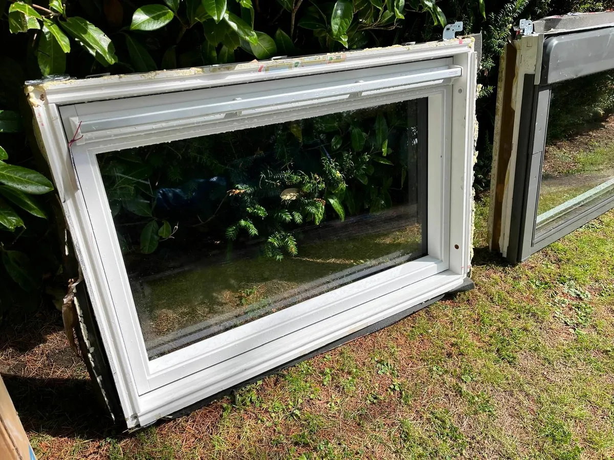 Roof Windows - Image 2