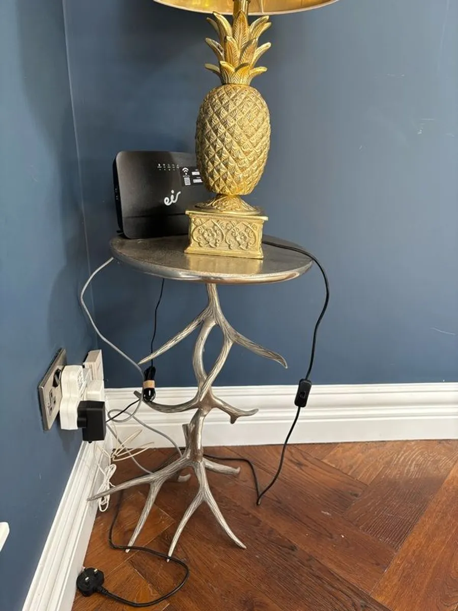Pineapple Lamp can be sold with or without the table - Image 3