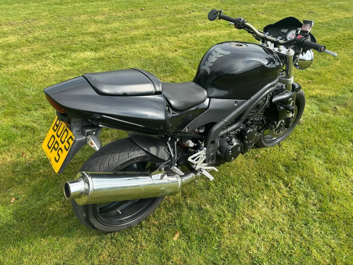2002 triumph 955i speed triple - Image 4