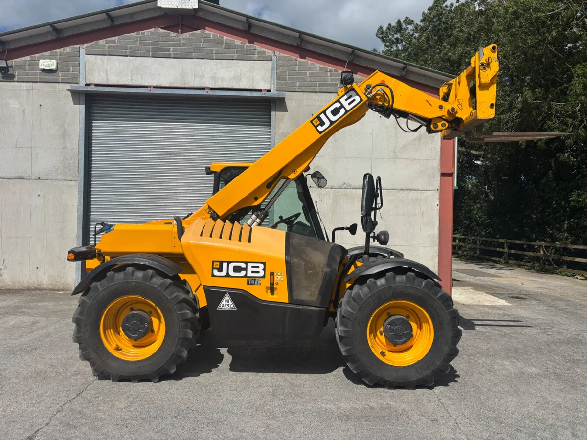2017 JCB 526-56 AGRI PLUS