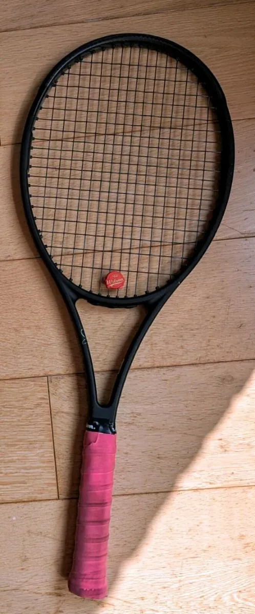 Tennis racket. RF97 pro staff signature 340g - Image 1