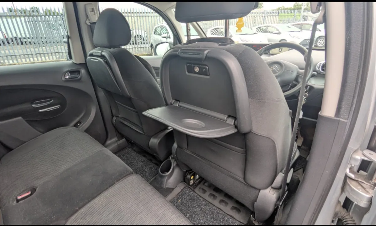 Citroen C3 Picasso 2010 - Image 4