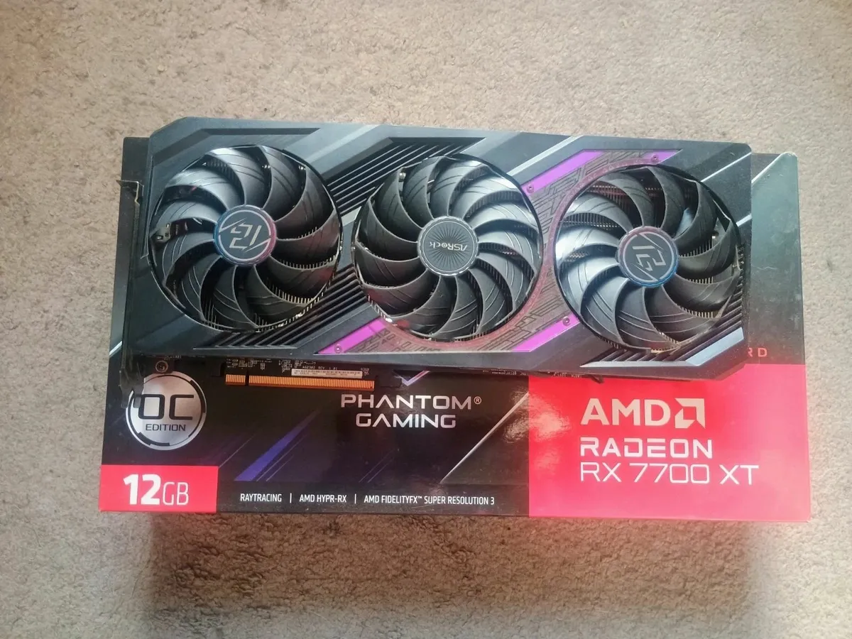 Asrock phantom gaming RX 7700 XT 12GB - Image 1