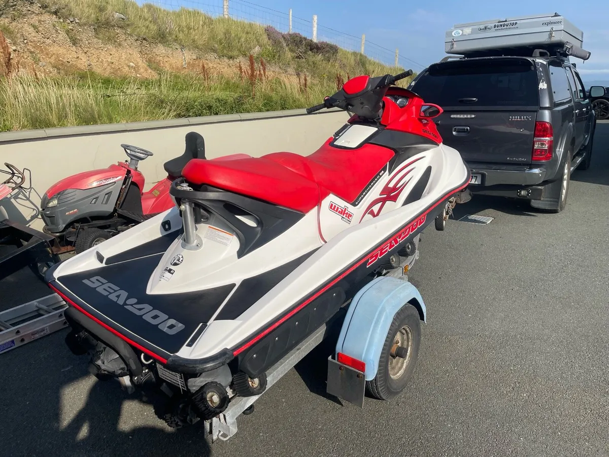 Seadoo wake pro jet ski - Image 2