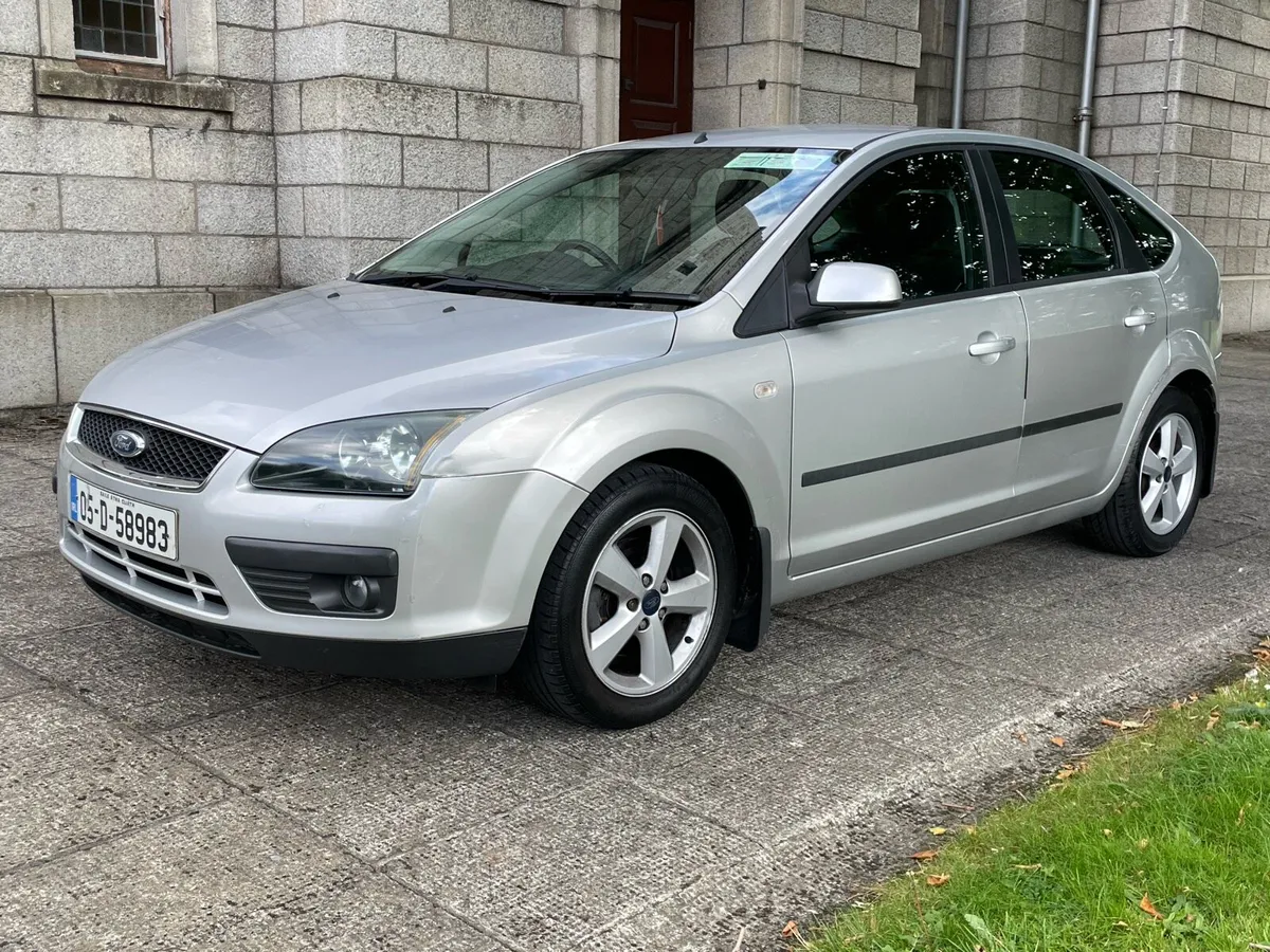05 Ford Focus 1.4 Zetec - Image 2