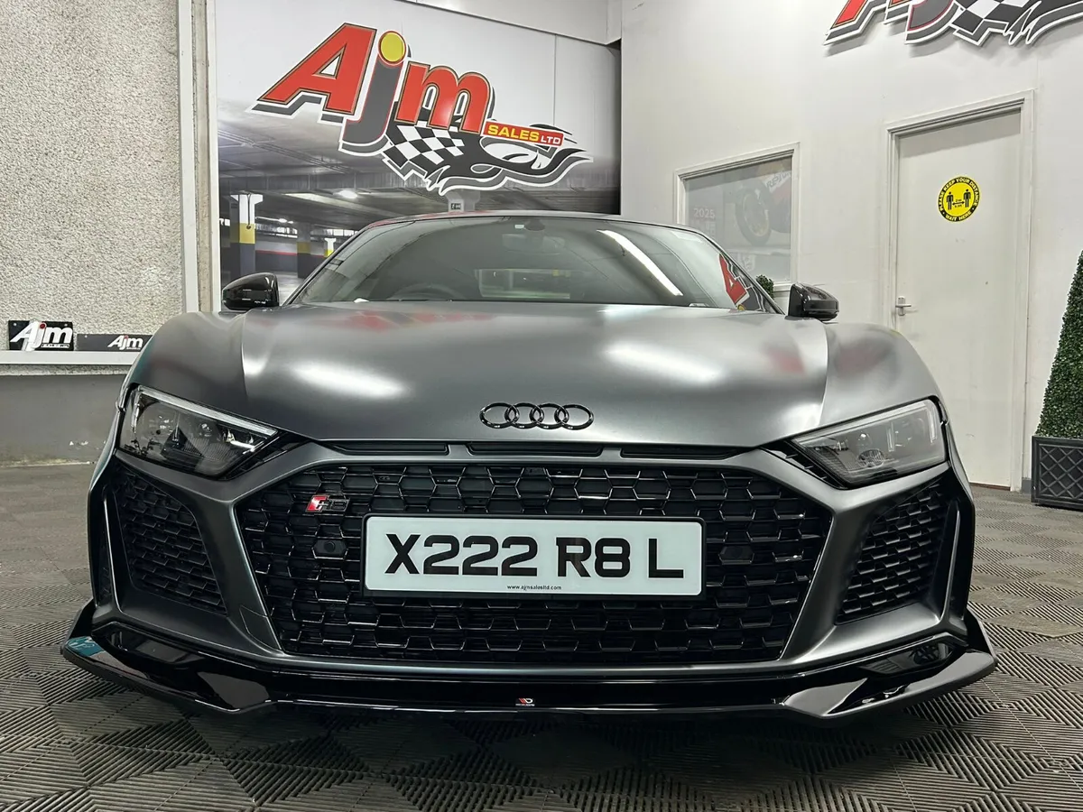 AUDI R8 DECENNIUM LIMITED EDITION 5.2 V10 620PS - Image 3
