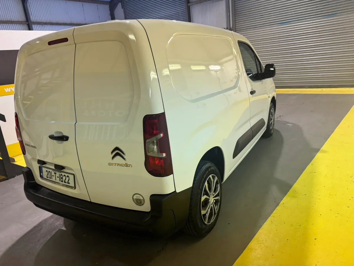 2020 Citroen Berlingo Enterprise 1.5 HDI A/C 650KG - Image 4