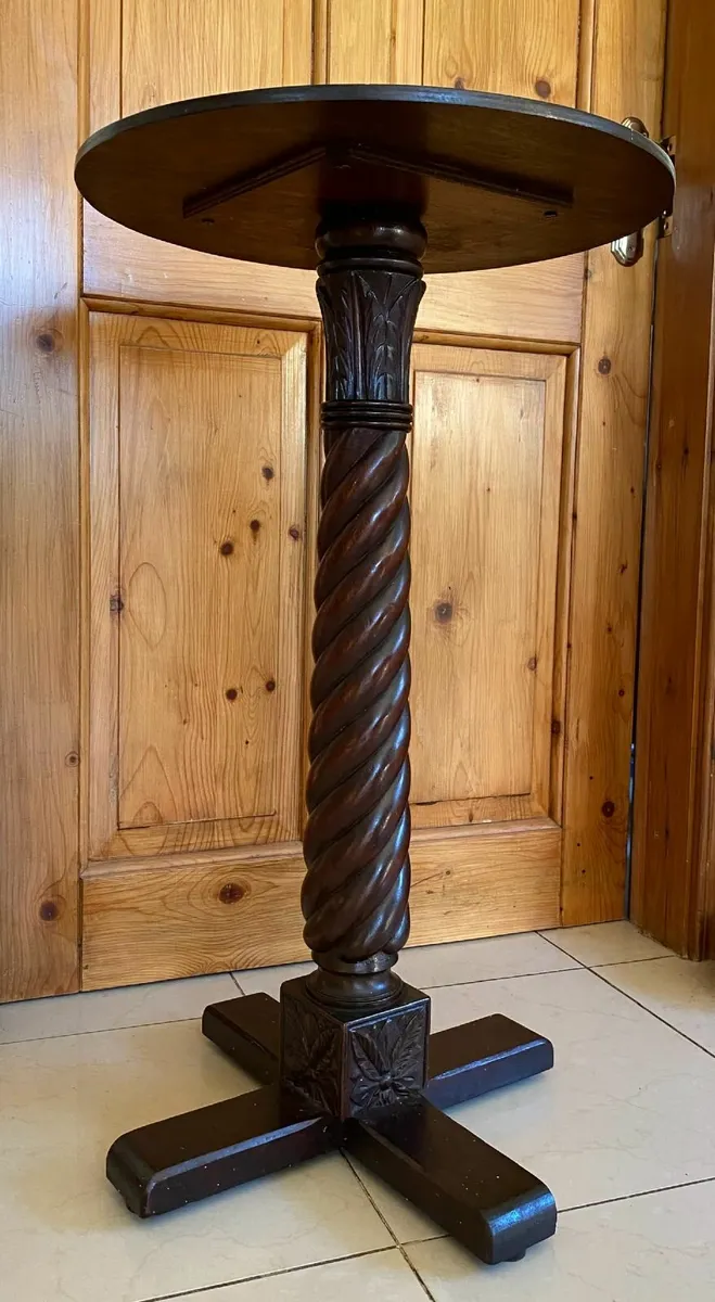 Antique Carved Mahogany Pedestal Jardiniere stand - Image 2